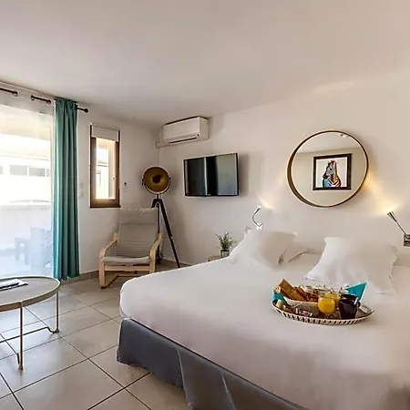 Apart-hotel Thalacap 4*